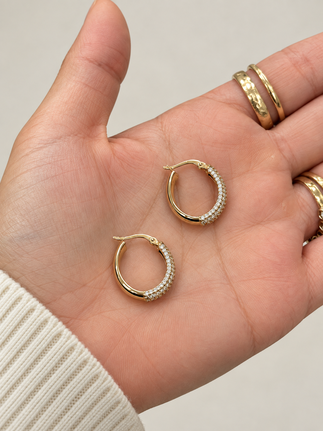 Pave' Hoops