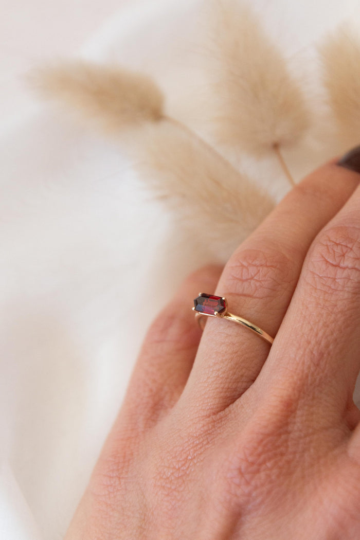 The Bella Ring