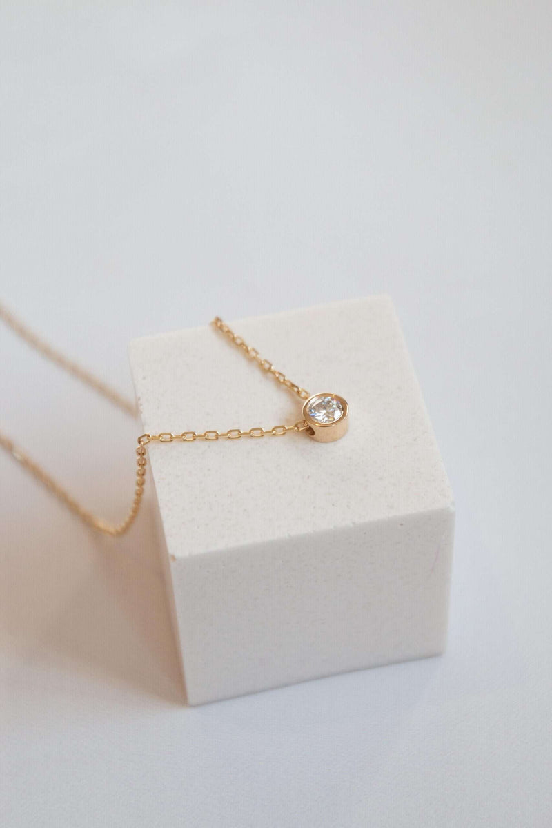 Floating Bezel Necklace