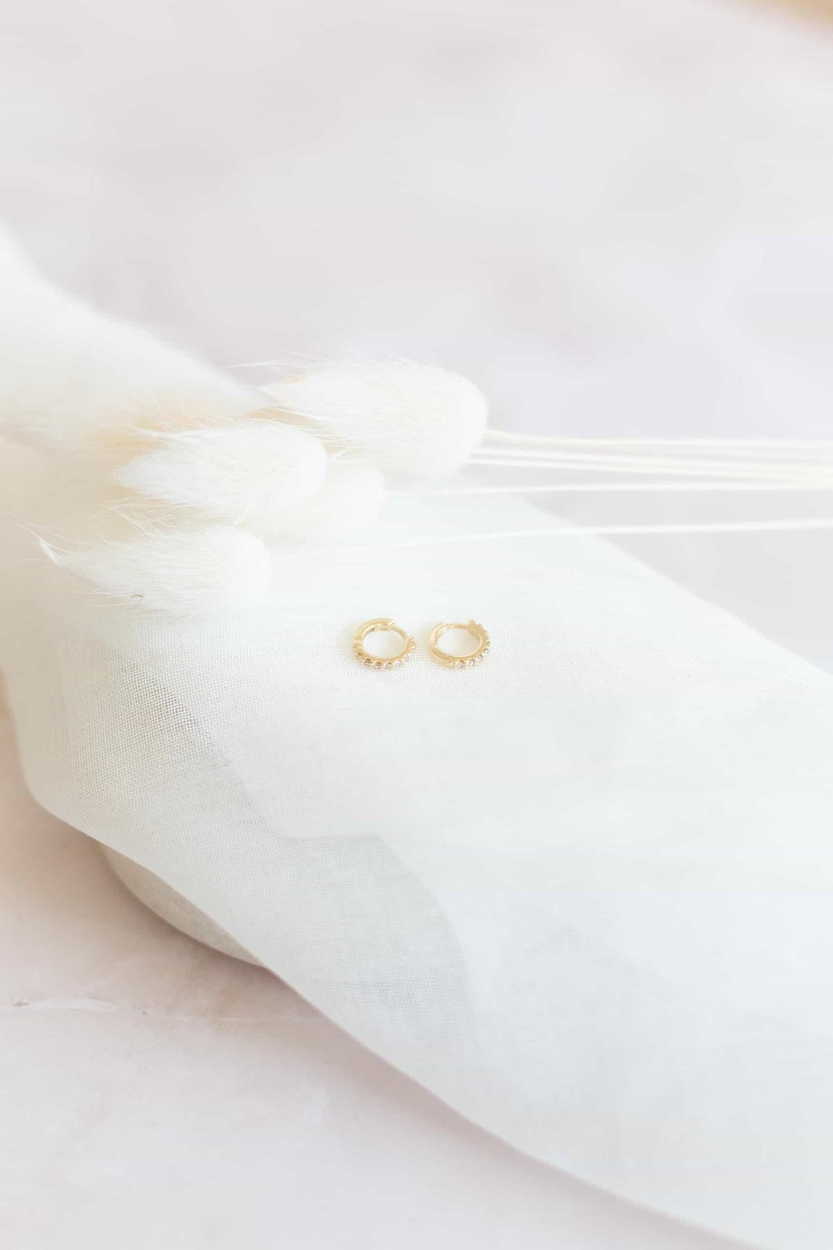 Diamond Huggies