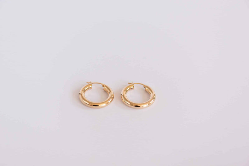 Chunky Medium Hoops